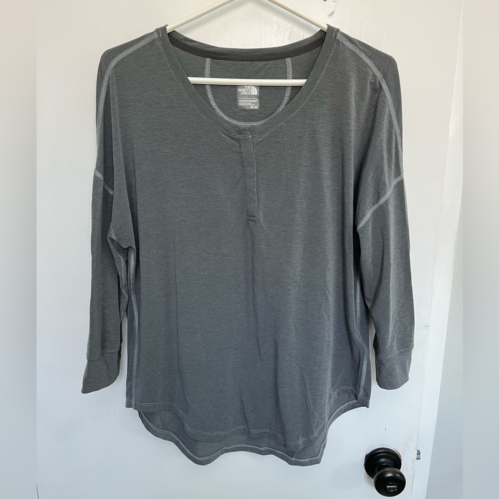 North Face 3/4 length Henley